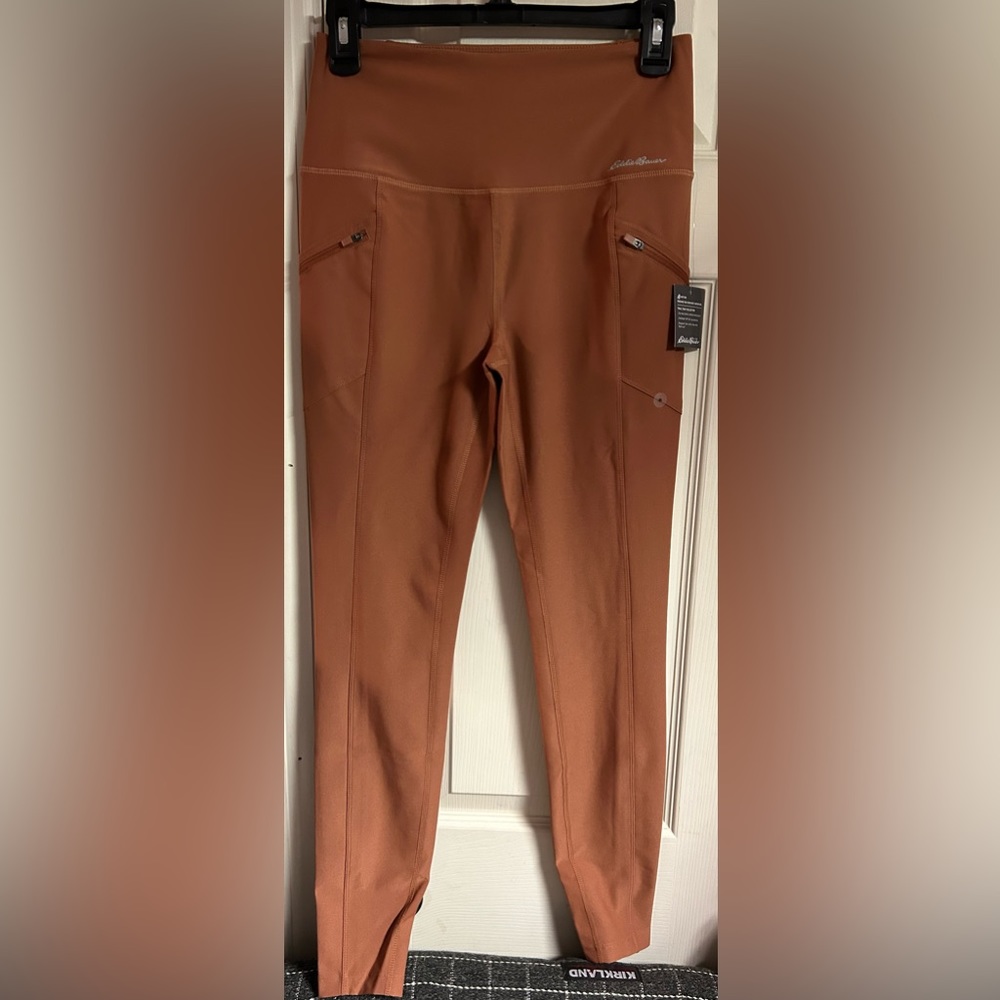 EDDIE BAUER WOMANS TRAIL TIGHT HIGH RISE NEW WITH TAGS